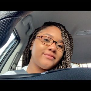 Meet your Posher, Keilani